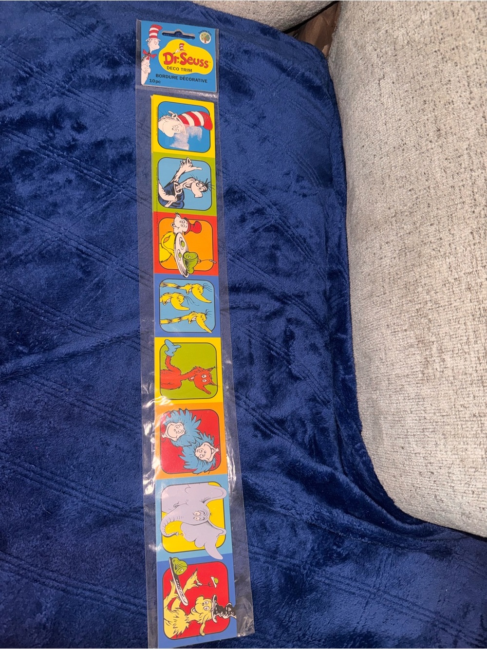 Dr. Seuss deco trim pack 10pc NWT